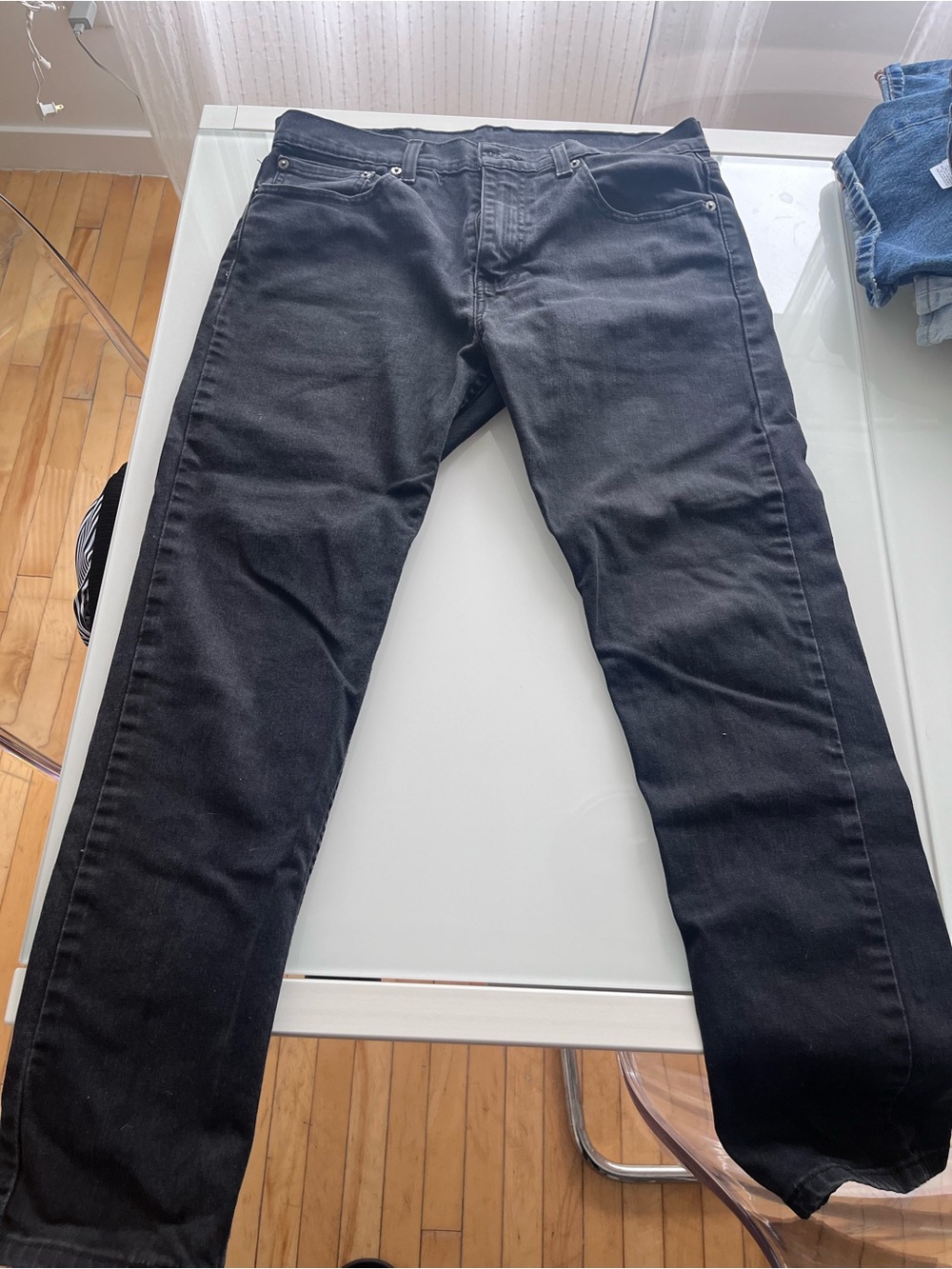 Men's Black Slim Straight Jeans - Classic Everyday Fit